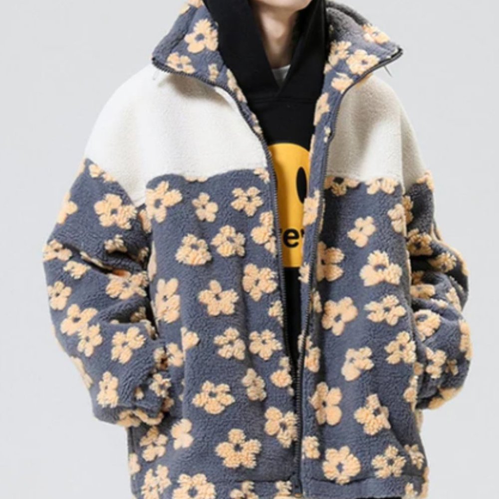 Aelfric Eden Patchwork Daisy Sherpa Jacket- size XS